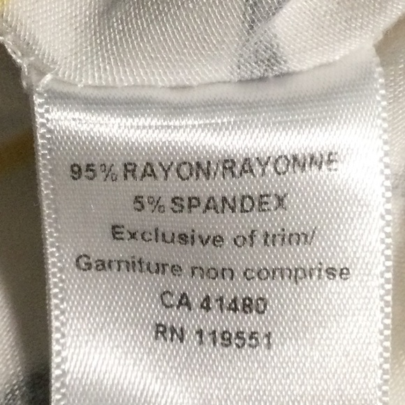 GENTLE FAWN Round Neck Short Sleeve Tee Shirt, High-Low - Picture 7 of 7